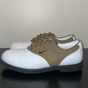 NWOT Nike ZM Air Women’s Golf Leather Oxfords White Brown Shoes US 7. No Box